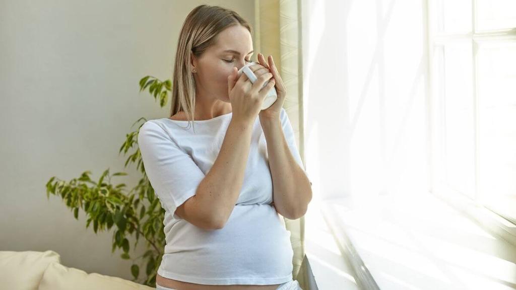 can-you-drink-decaf-coffee-while-pregnant-peanut