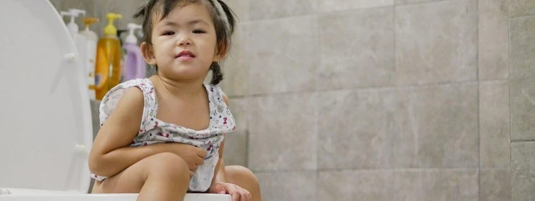 How to Potty Train A Girl: 20 Tips from Real Moms