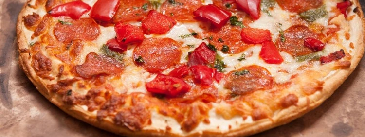 Can Pregnant Women Eat Pepperoni?