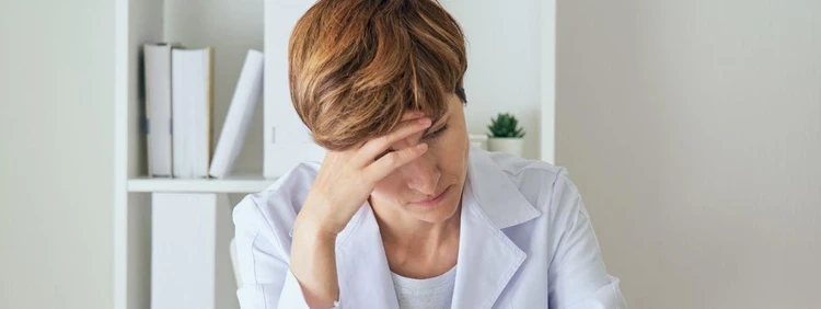 How to Deal With Menopause Headaches