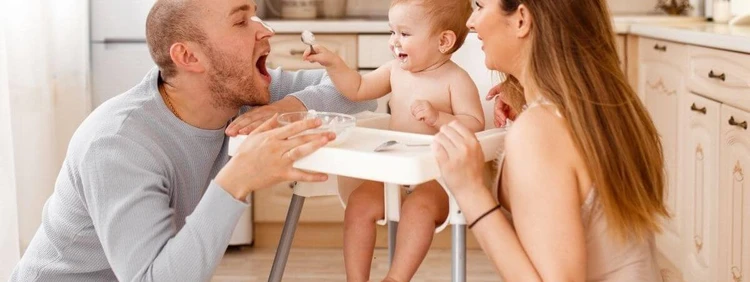 When to Start Baby-Led Weaning