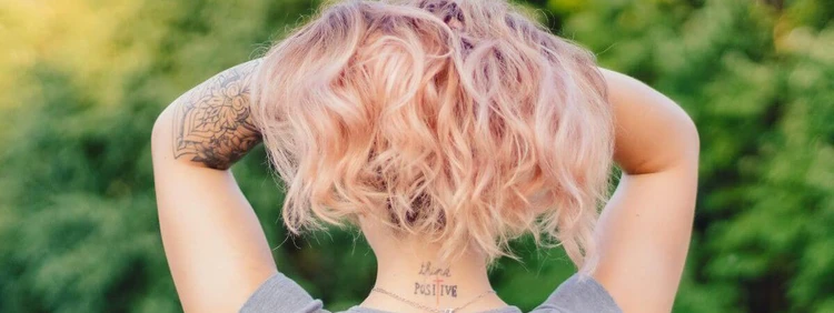 16 Classy Female Neck Tattoos