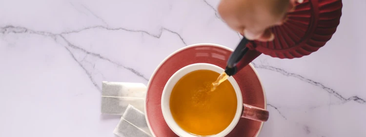 Té Para la Menopausia: Cuál Elegir y Por Qué