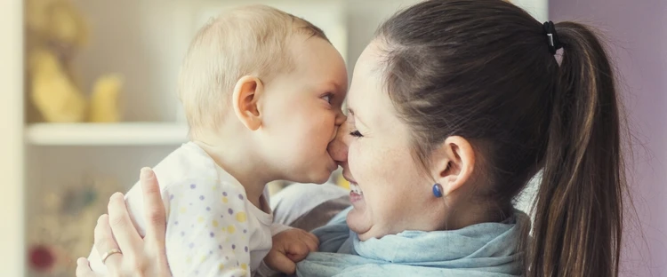 229 Nombres de Bebés Vampíricos Encantadores (Que No Harán que Pongan Ojos en Blanco en la Guardería)